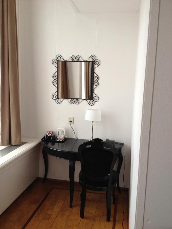 De Doelen Hotell Leiden Rom bilde