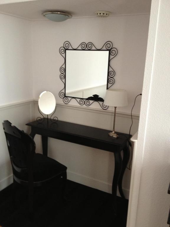 De Doelen Hotell Leiden Rom bilde